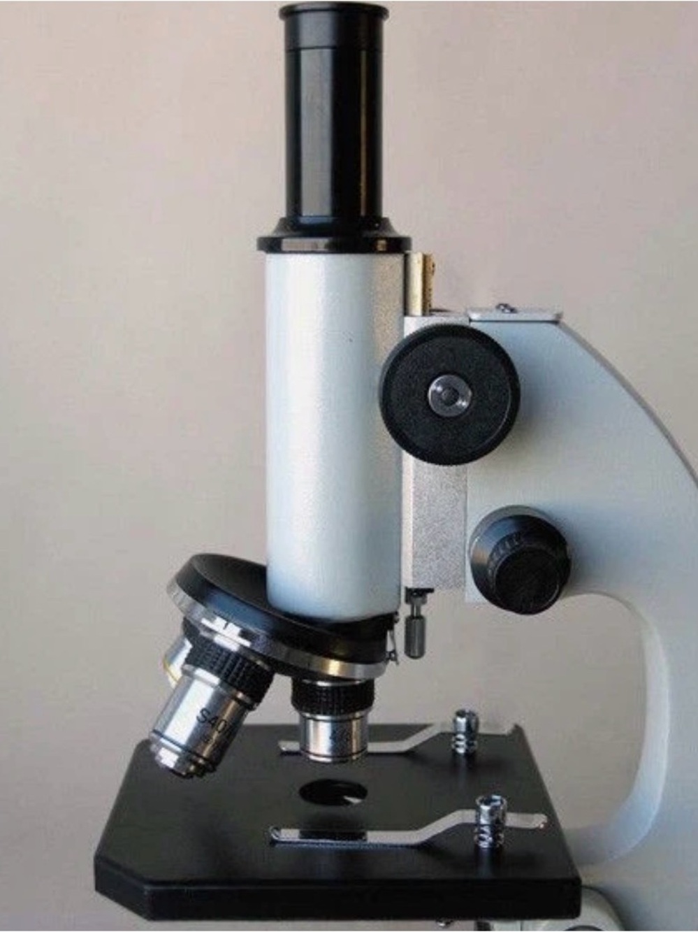 Student Compound Microscope Kit with Carry Case - Light Blue - Picture 6 of 12